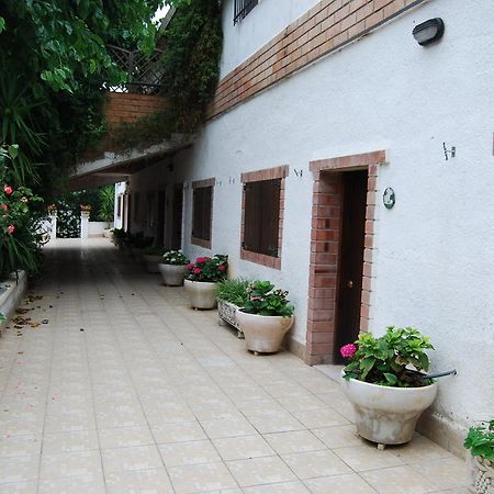Apartamentos Les Moreres Duesaigues Eksteriør bilde